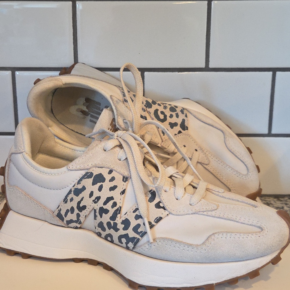New Balance Women's Cream Sneakers with Navy Leopard Accent